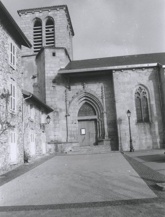 façade latérale sud, vue partielle