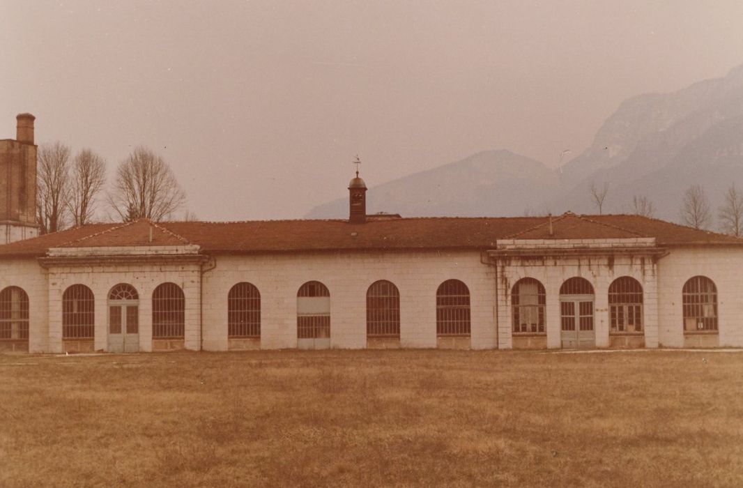 bâtiment principal, façade sud-ouest