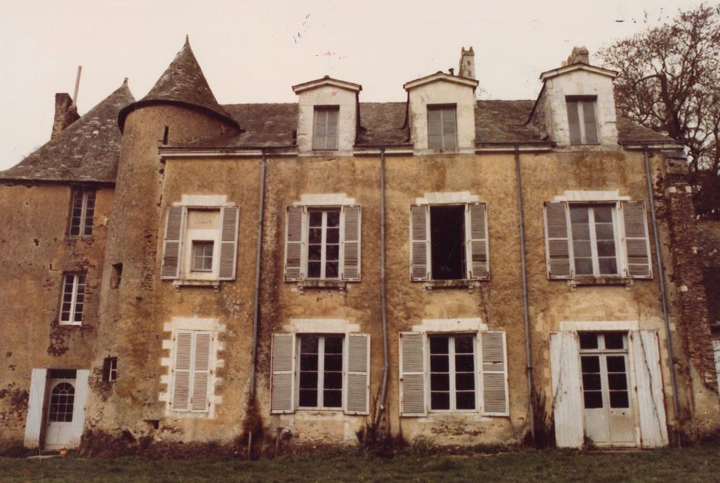 manoir, façade est