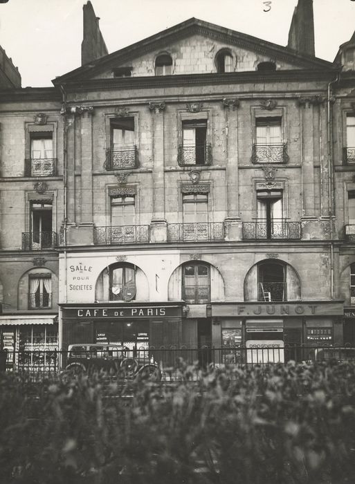 façade sur rue