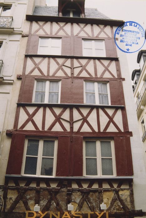 façade rue de la Fosse