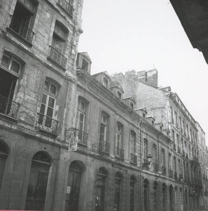 façade sur rue