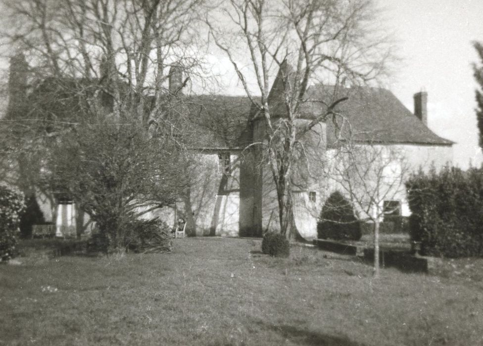 façade ouest, vue partielle