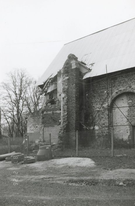 façade latérale est, vue partielle