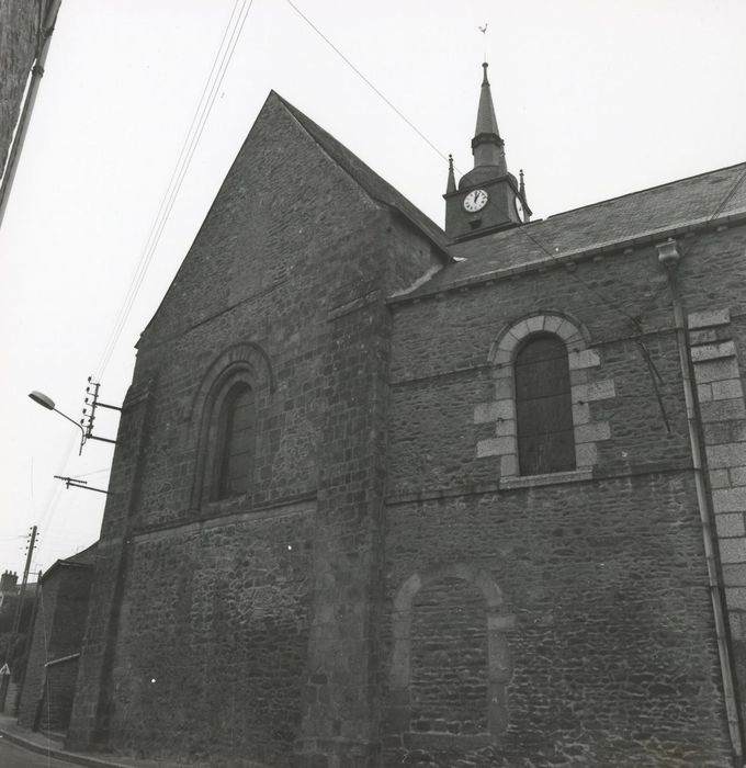 façade latérale sud, vue partielle