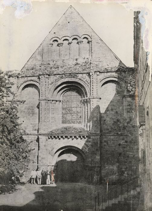 église abbatiale, façade ouest