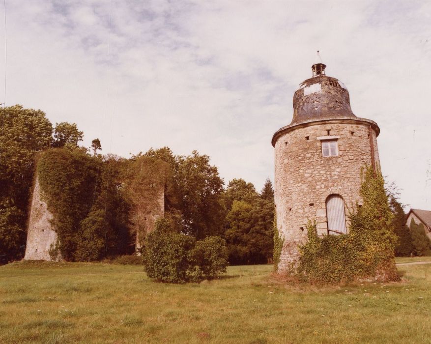 tour isolée