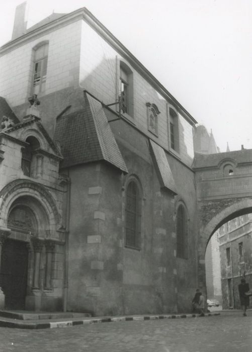 Temple (ancienne chapelle saint-Eloi)