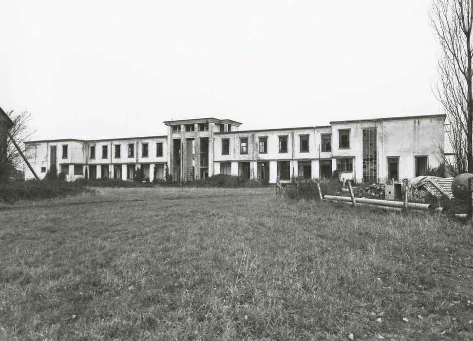 façade côté aérodrome