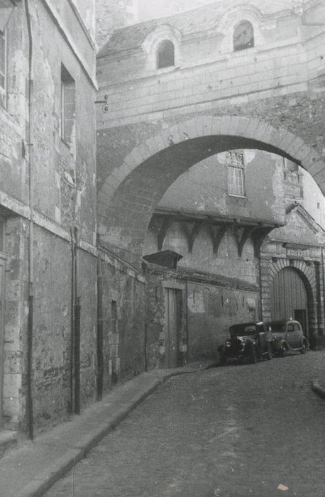 passage sur la rue du musée