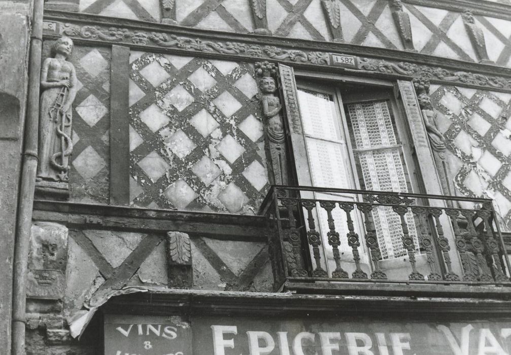 façade sur rue, détail