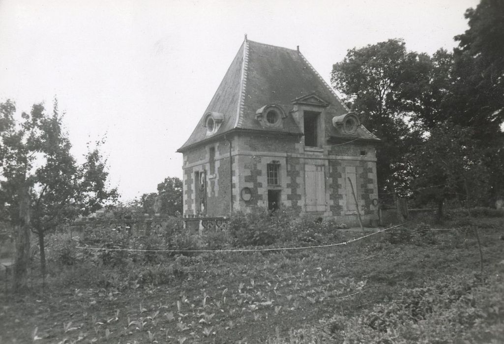 pavillon est, façades nord et est