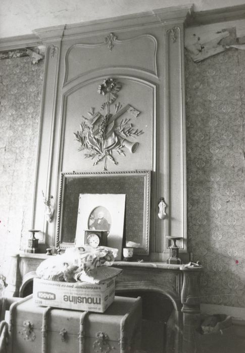 aile sud, chambre, cheminée, détail du trumeau