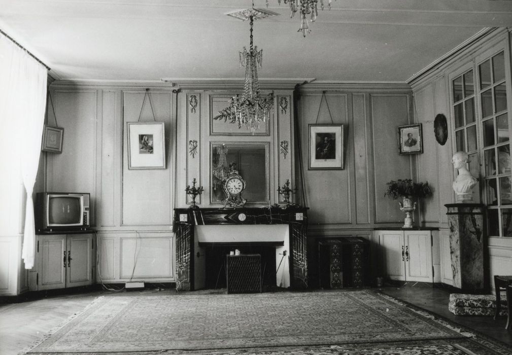 corps de logis, rez-de-chaussée, grand salon sud-ouest