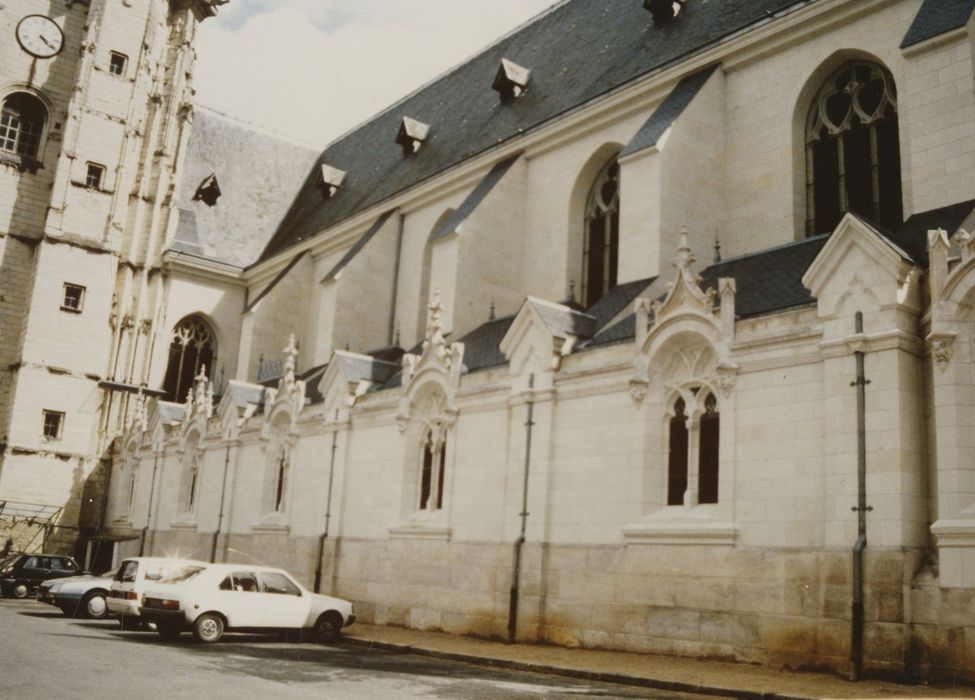 façade latérale nord, vue partielle