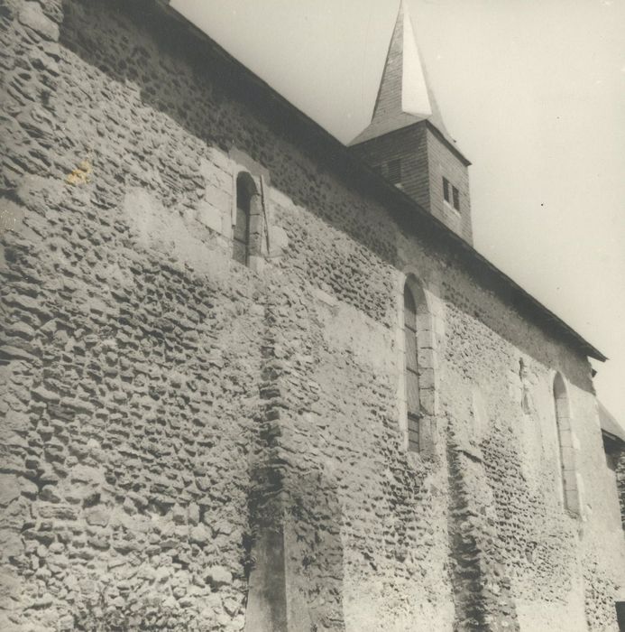 Façade latérale sud, vue partielle