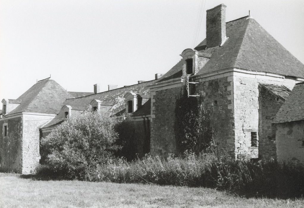 communs, façade nord-ouest