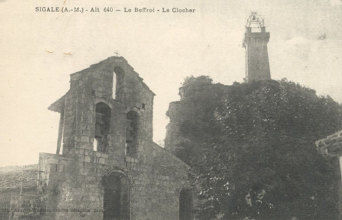 façade ouest et beffroi, vue partielle