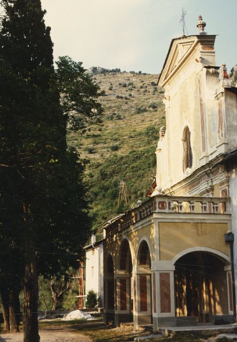 église abbatiale, façade ouest