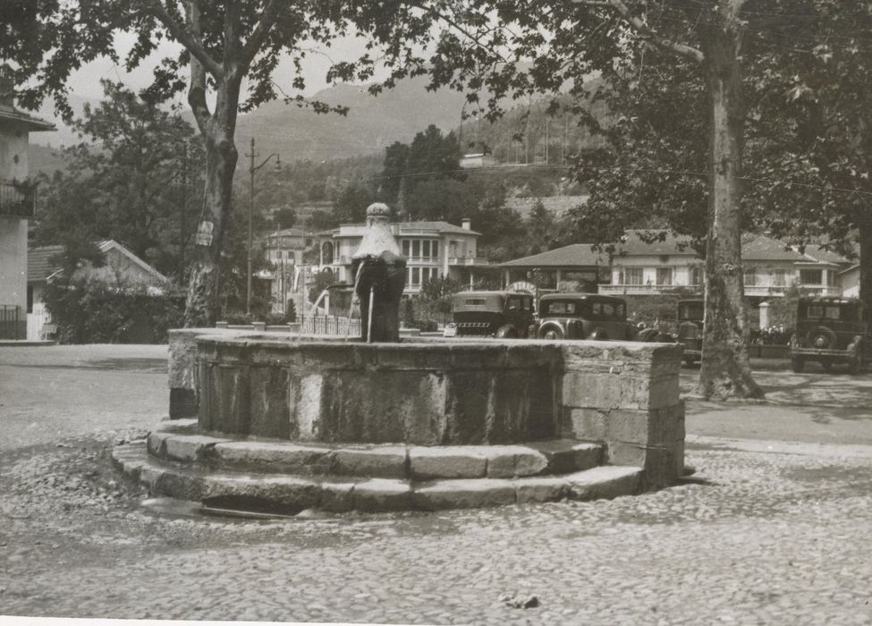 vue générale de la fontaine