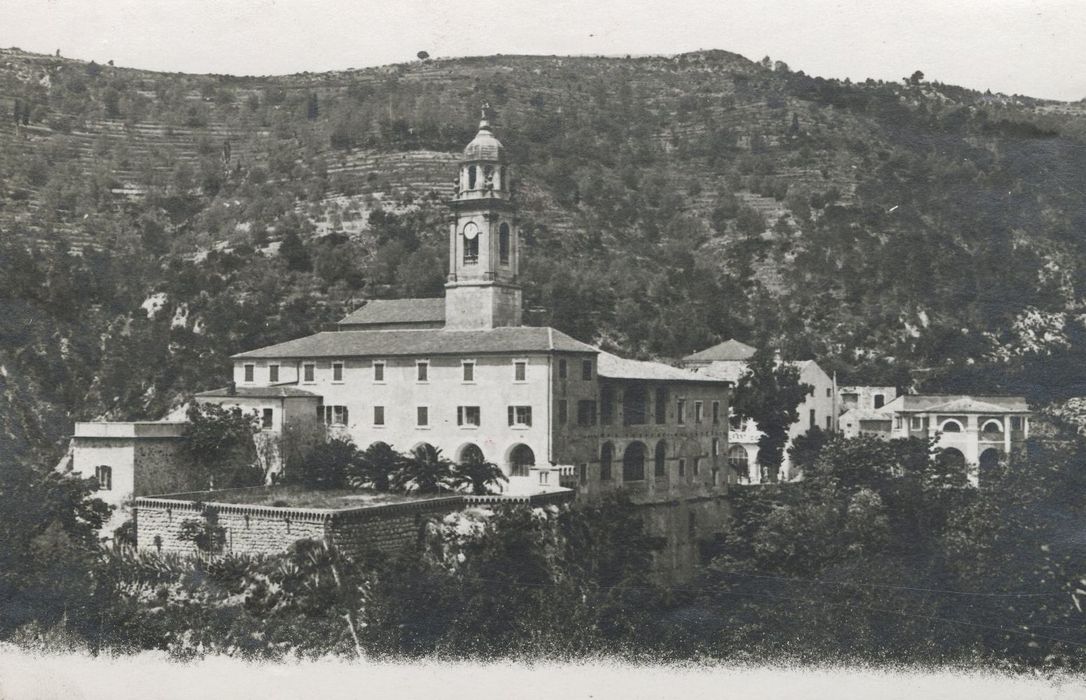 vue générale du bâtiment