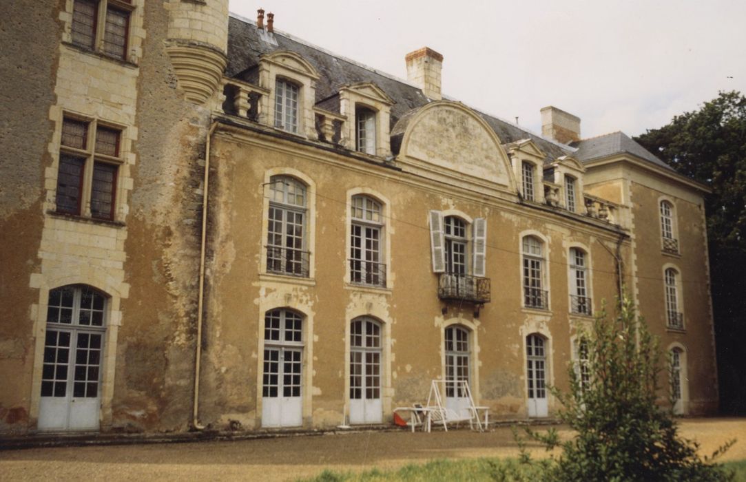 logis du 18e siècle, façade est