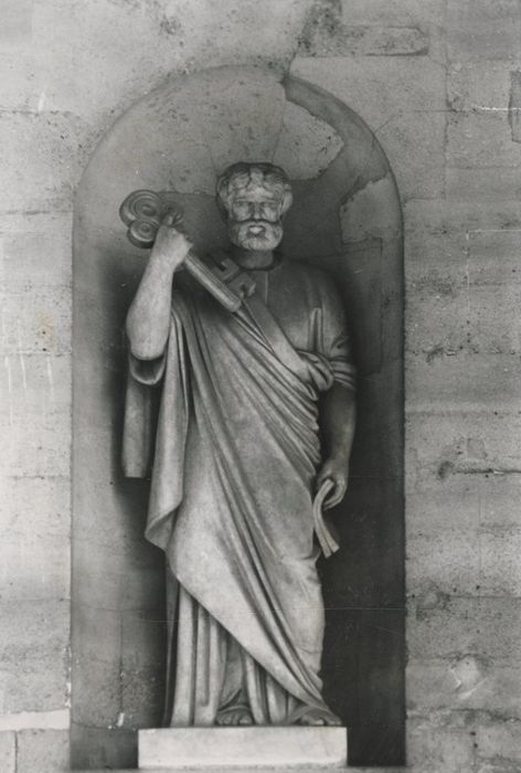 statue : Saint Pierre