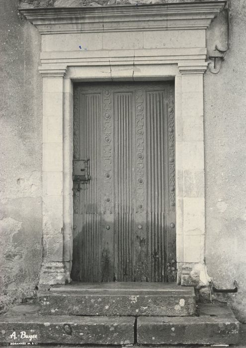 façade est, porte d’accès