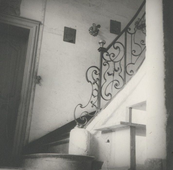 escalier d’honneur, détail de la rampe en fer forgé