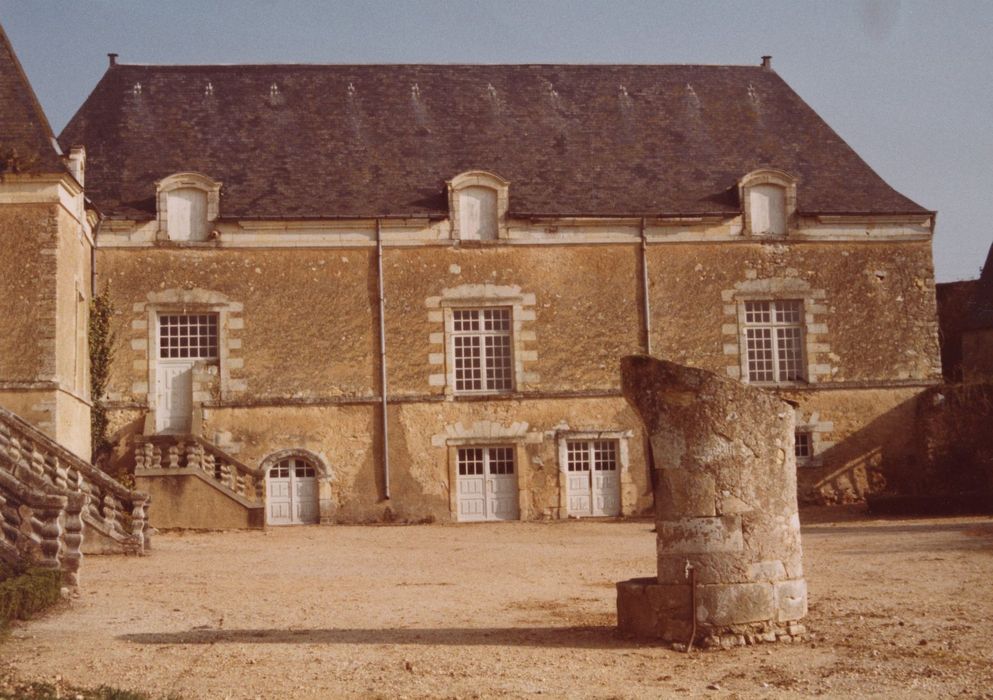 aile latérale, façade sud