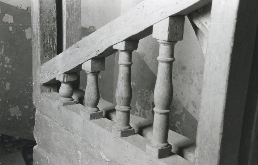 bâtiment conventuel, aile sud, escalier de service, détail de la rampe de la dernière volée