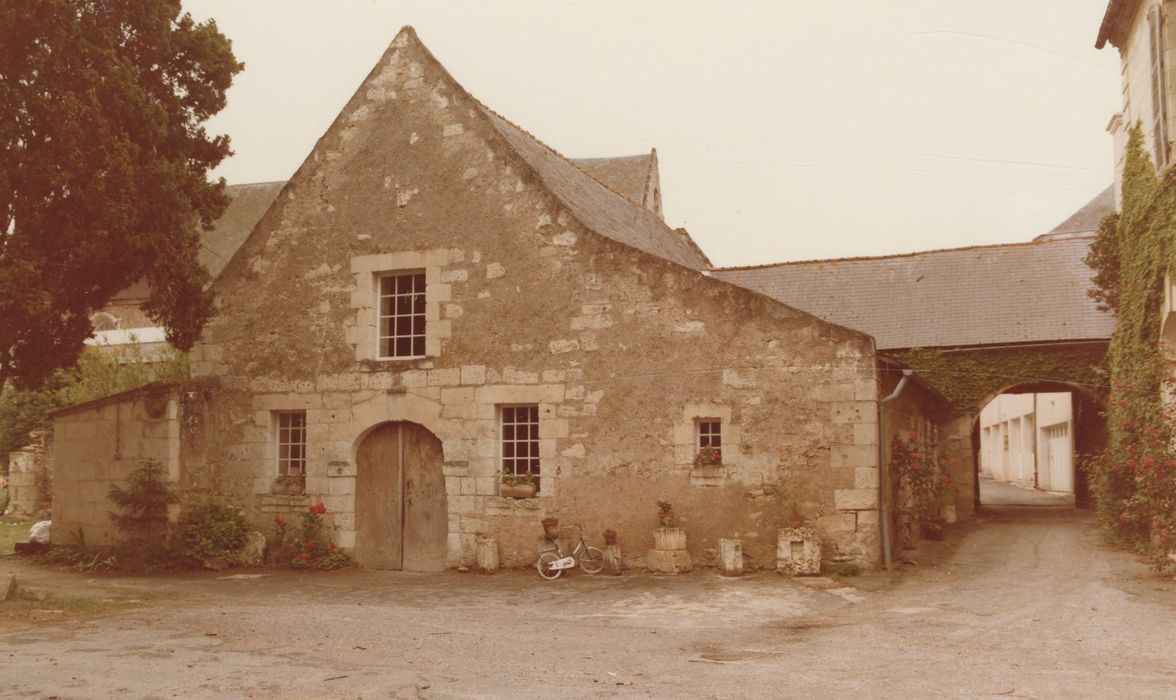 bâtiment annexe, façade nord-est