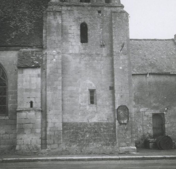 Clocher, élévation sud, vue partielle