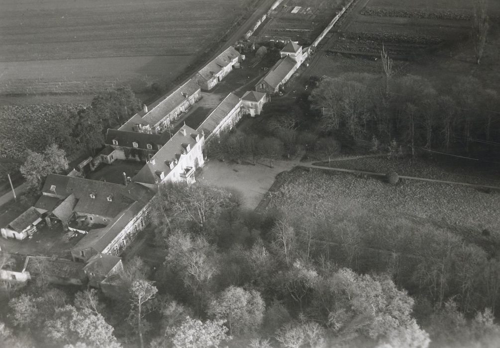 vue aérienne de l’ensemble des bâtiments