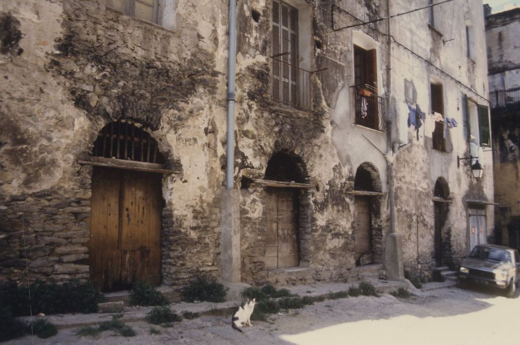 façade postérieure, vue partielle