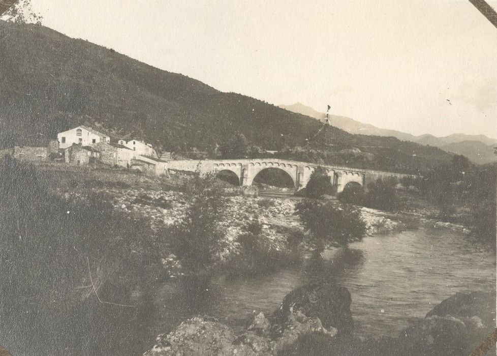 vue générale du pont dans son environnement