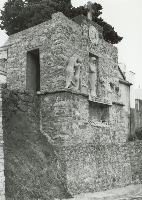 vue générale du monument