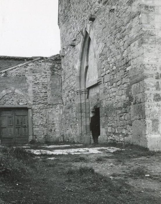 église, portail ouest