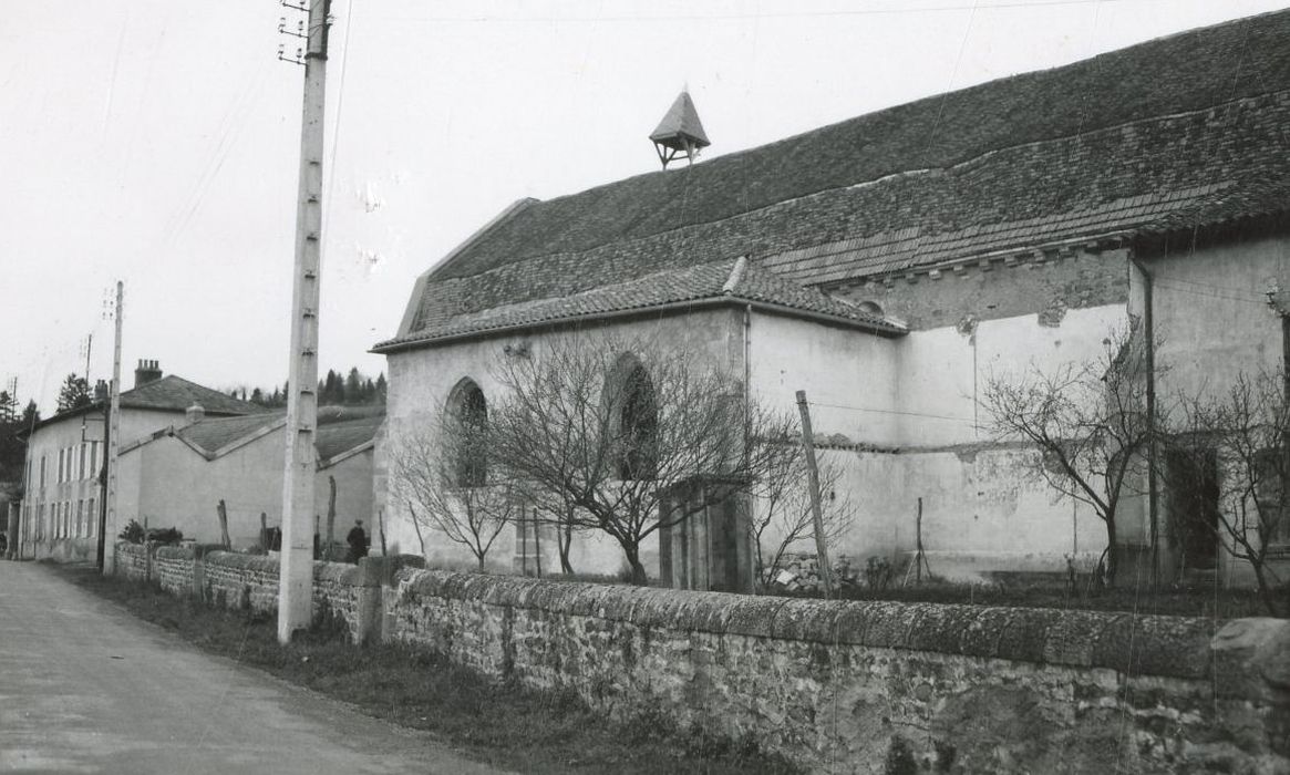 église, façade latérale sud, vue partielle