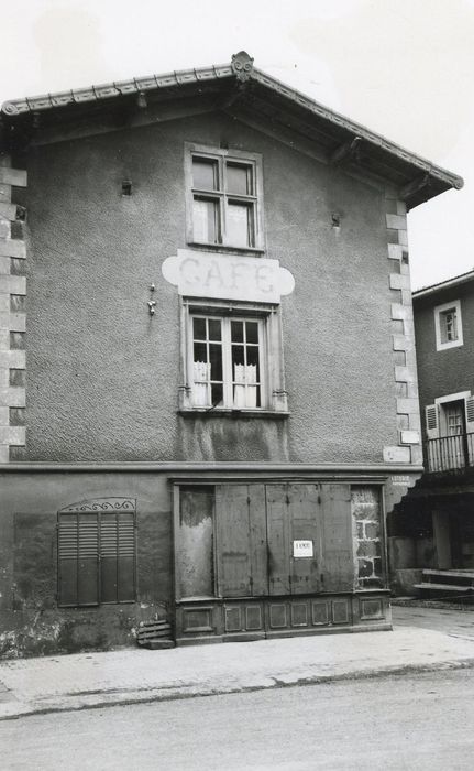façade sur la rue de la Liberté