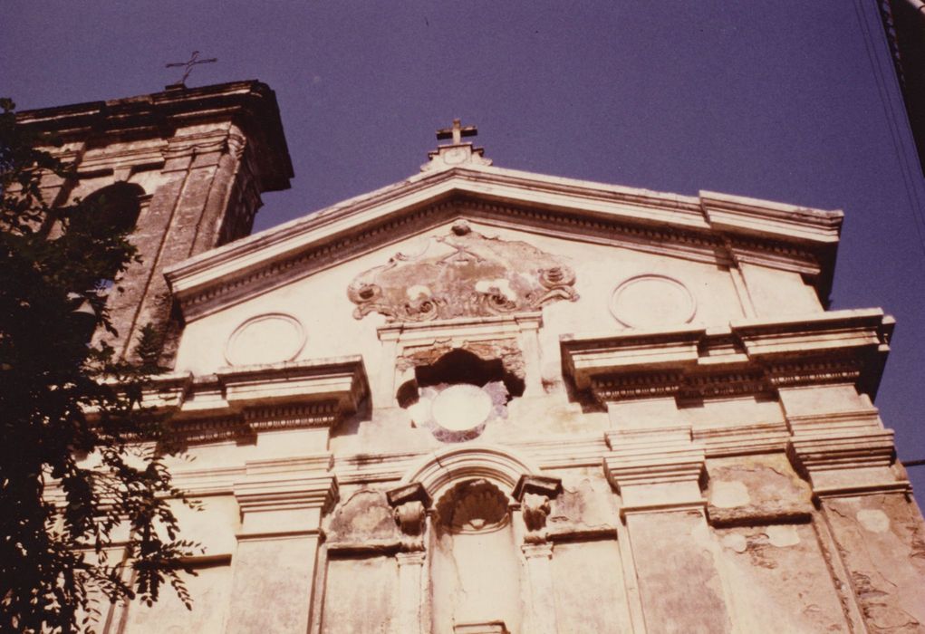 façade sud-ouest, vue partielle