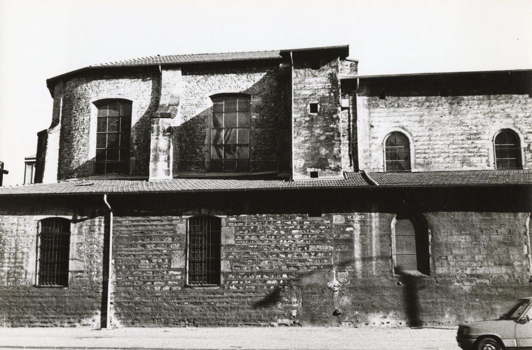 façade latérale nord, vue partielle