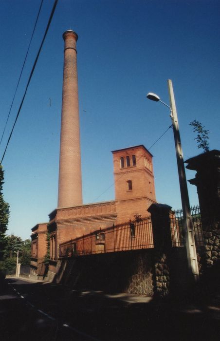 vue générale des bâtiments depuis le Sud