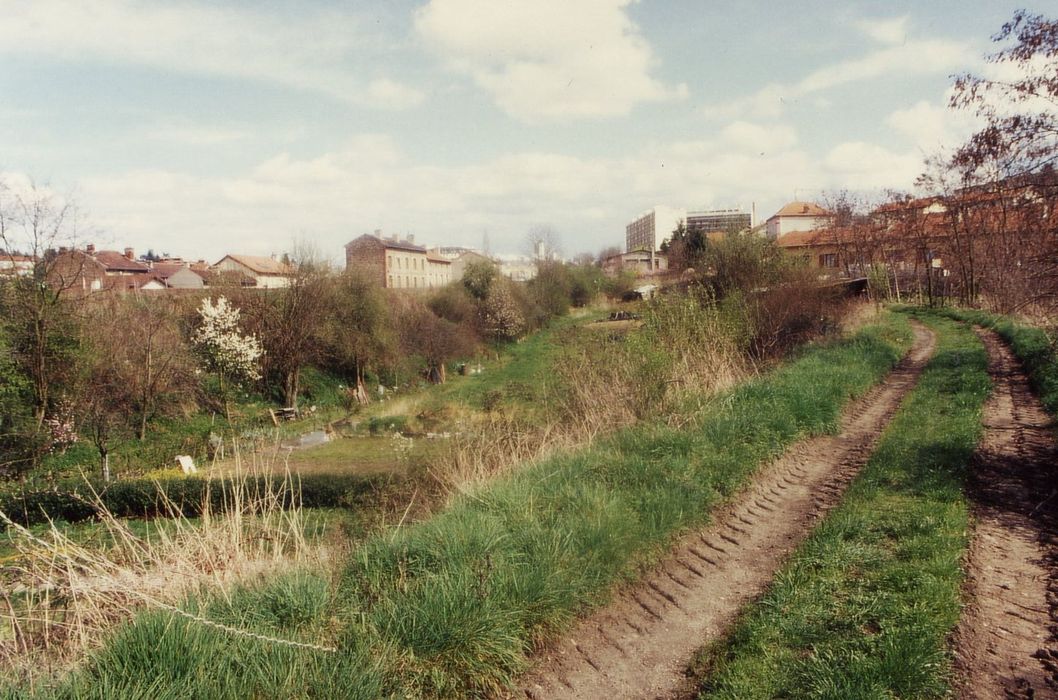 emplacement de l’ancien chemin de fer depuis l’Ouest