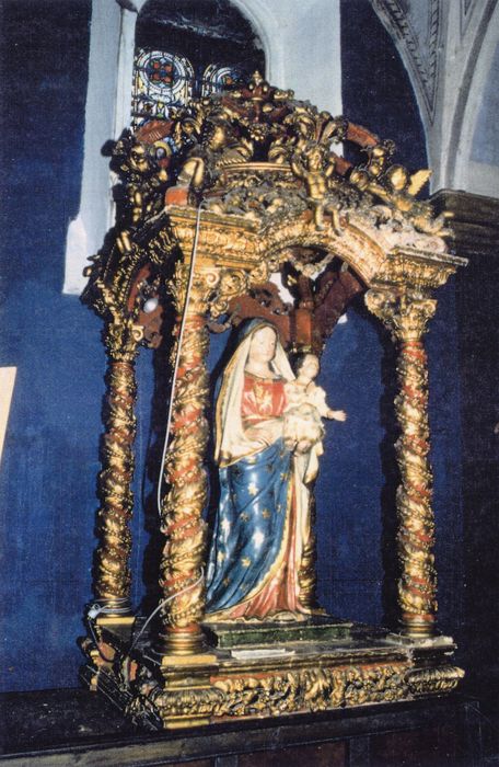 statue, dais de procession : Vierge à l'Enfant (photocopie numérisée) - © Ministère de la Culture (France), Médiathèque du patrimoine et de la photographie, tous droits réservés