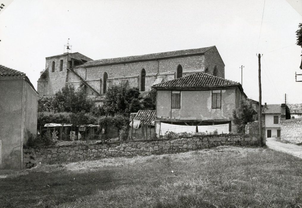 Façade latérale sud, vue partielle