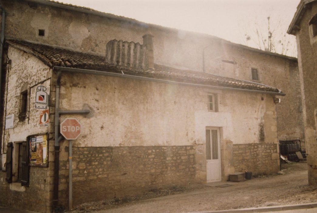 aile latérale, façade ouest