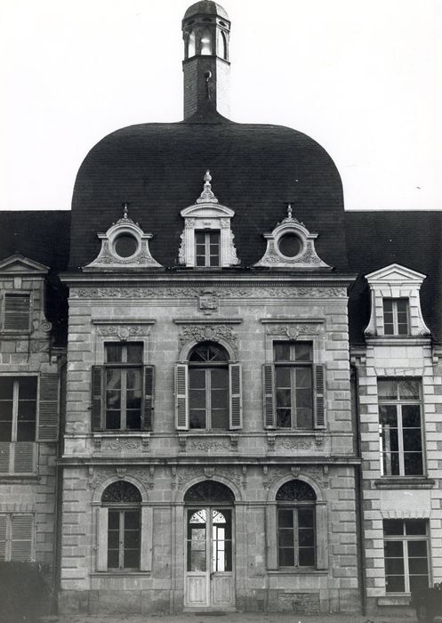 façade nord, pavillon central