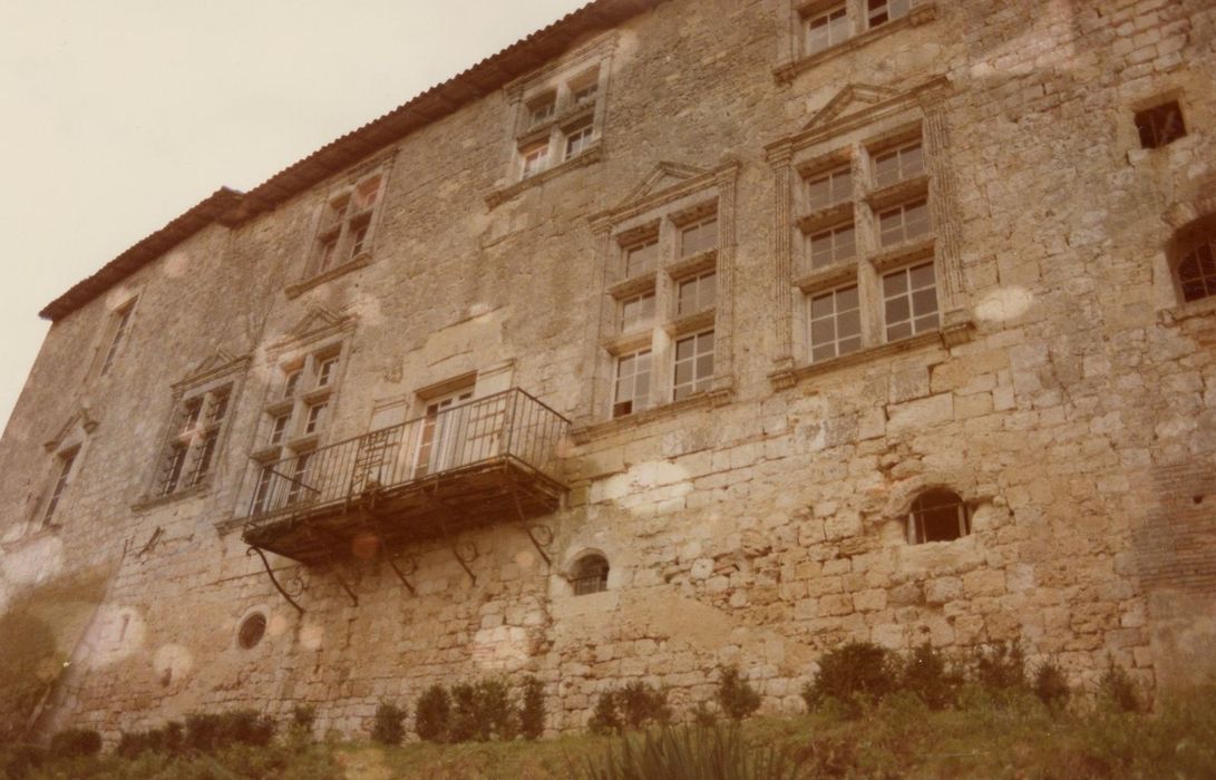 façade nord, vue partielle