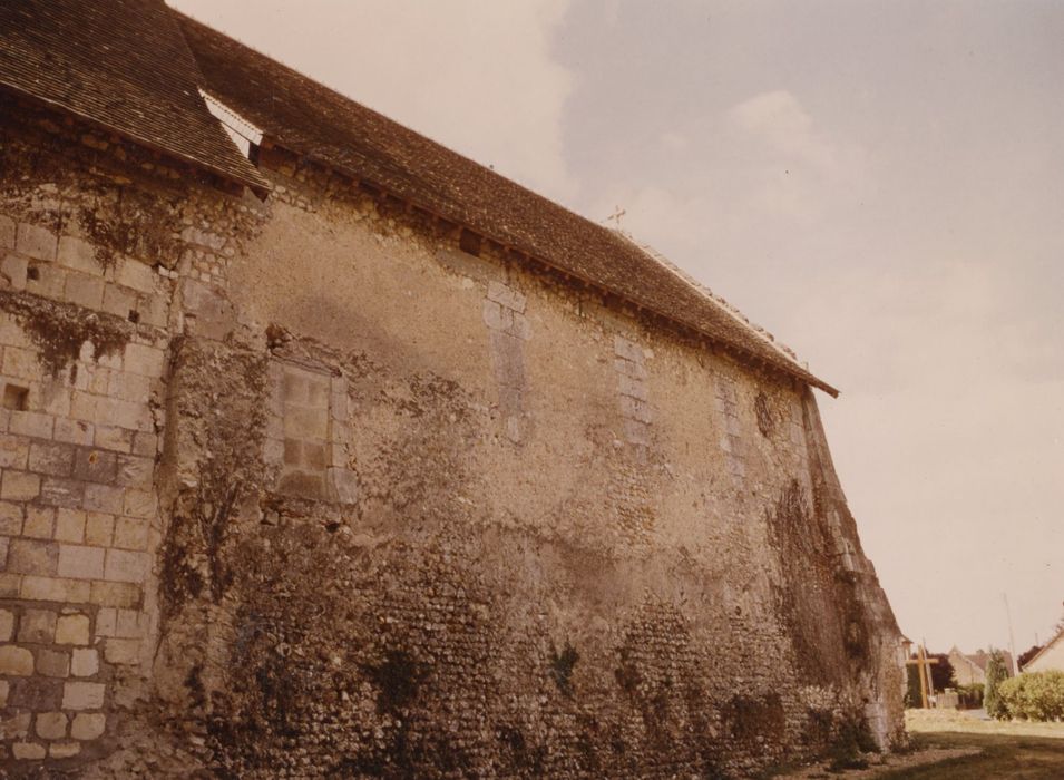 façade latérale nord, vue partielle